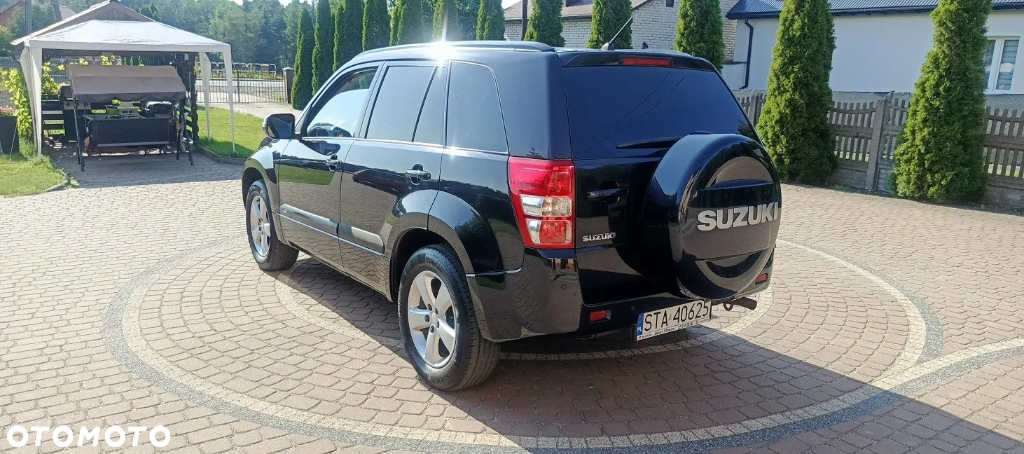 Suzuki Grand Vitara 2.4 Premium EU5 - 5