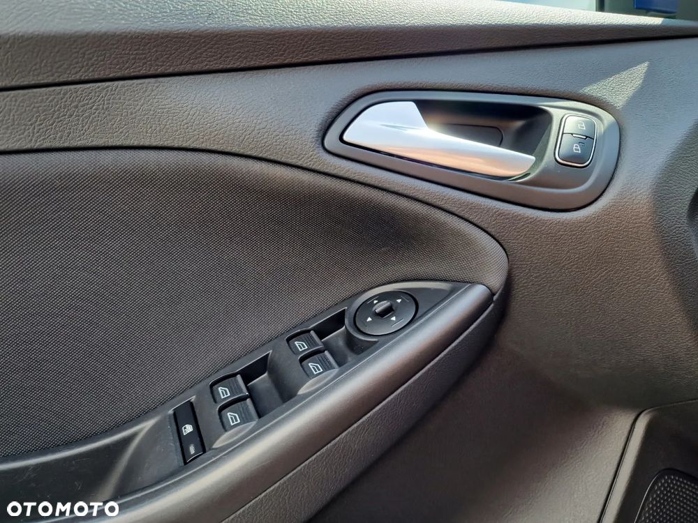 Ford Focus 1.0 EcoBoost SYNC Edition ASS - 11