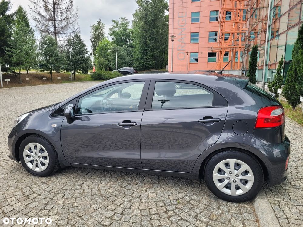 Kia Rio 1.2 M - 7