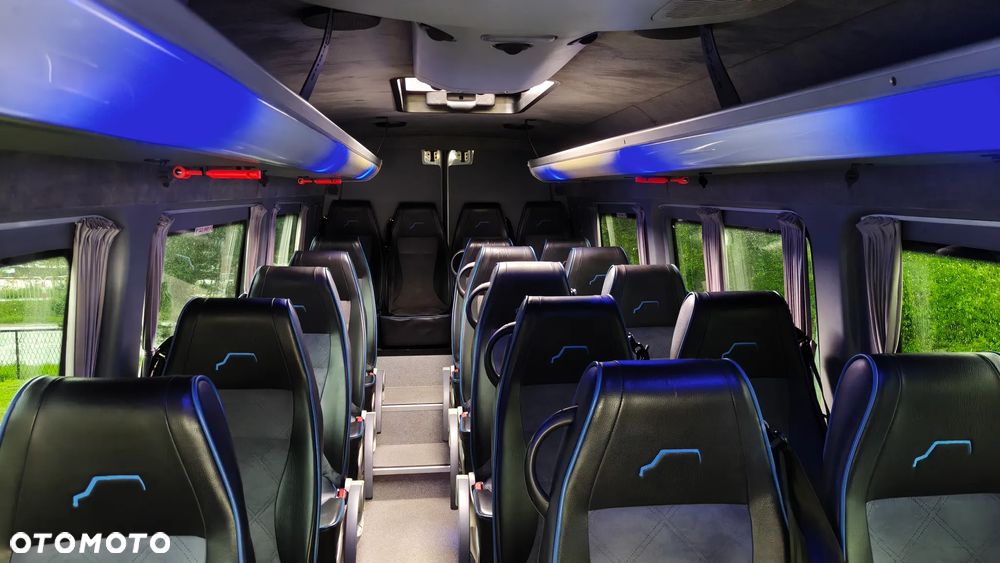 Mercedes-Benz Sprinter 516 - 11