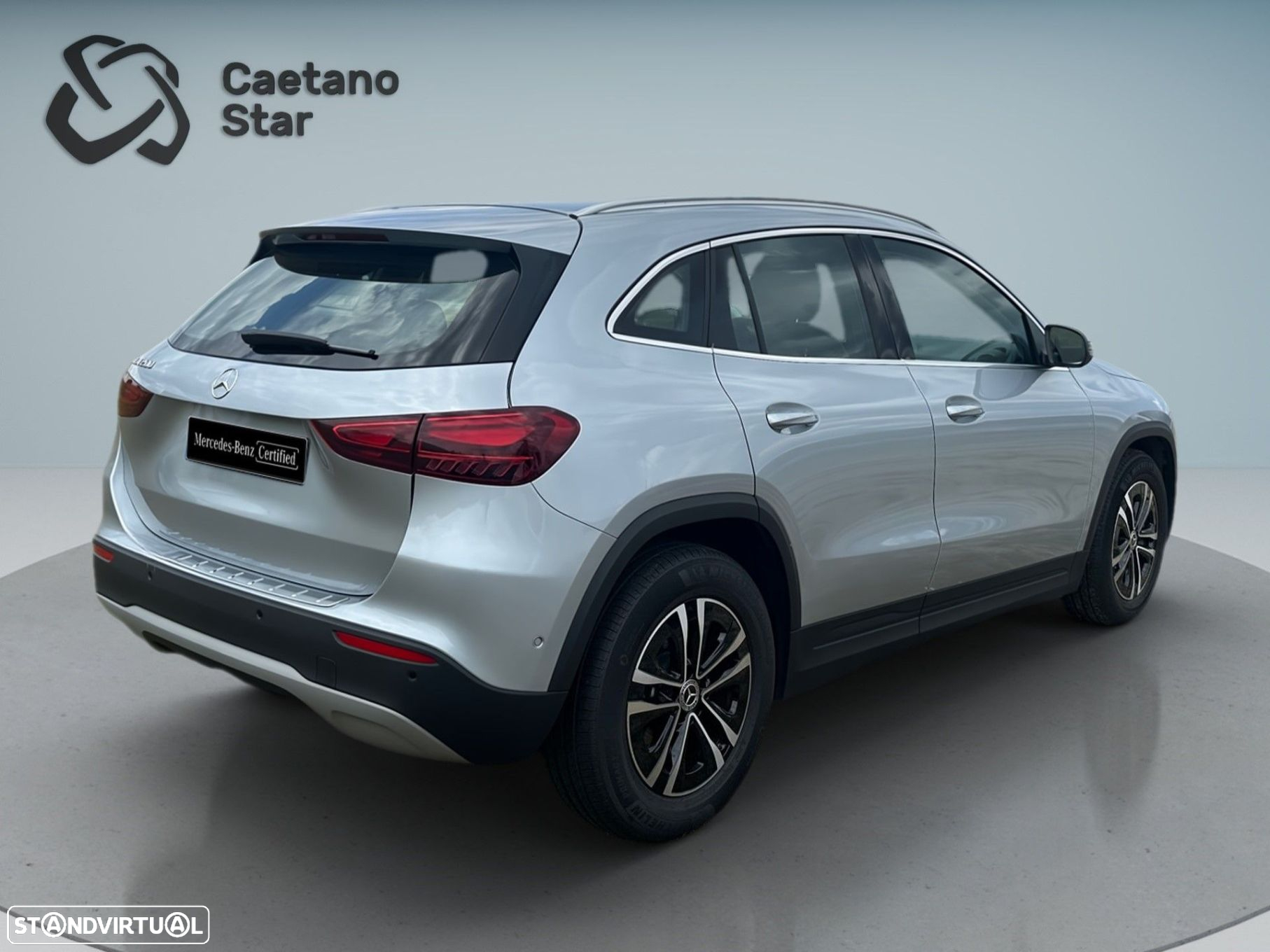 Mercedes-Benz GLA 200 Style - 8