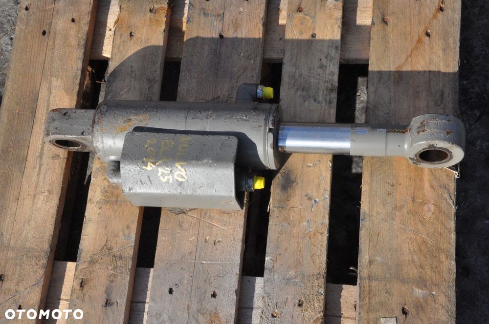 SIŁOWNIK TŁOK HYDRAULICZNY VOLVO ECR 25 DŁ. 39,5 CM - 1
