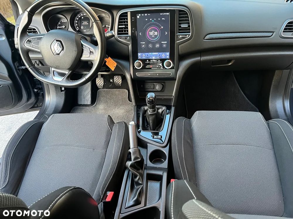 Renault Megane ENERGY TCe 100 LIFE - 7