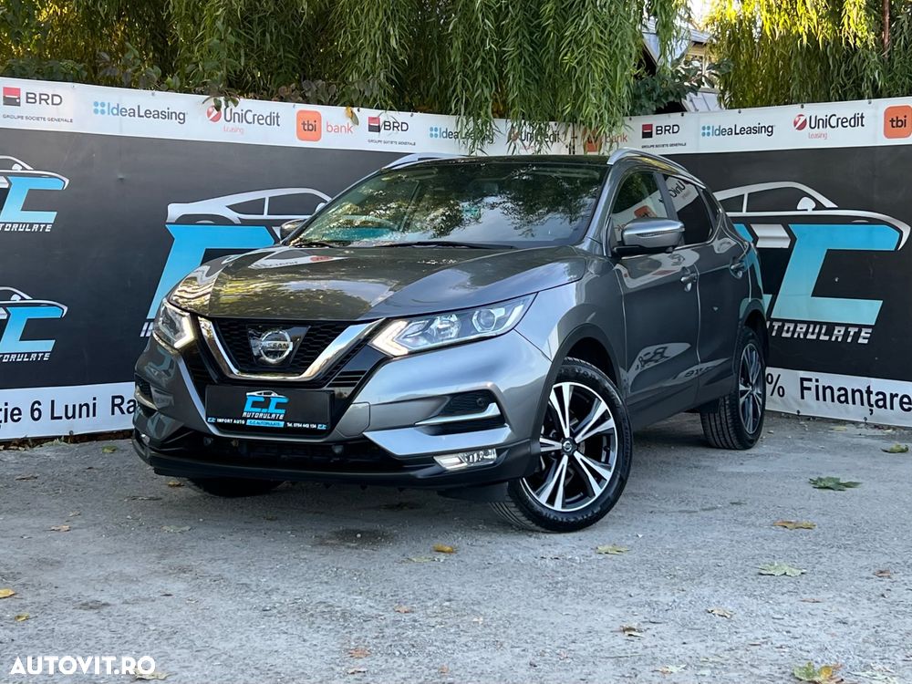 Nissan Qashqai 1.6 DIG-T N-Connecta - 1