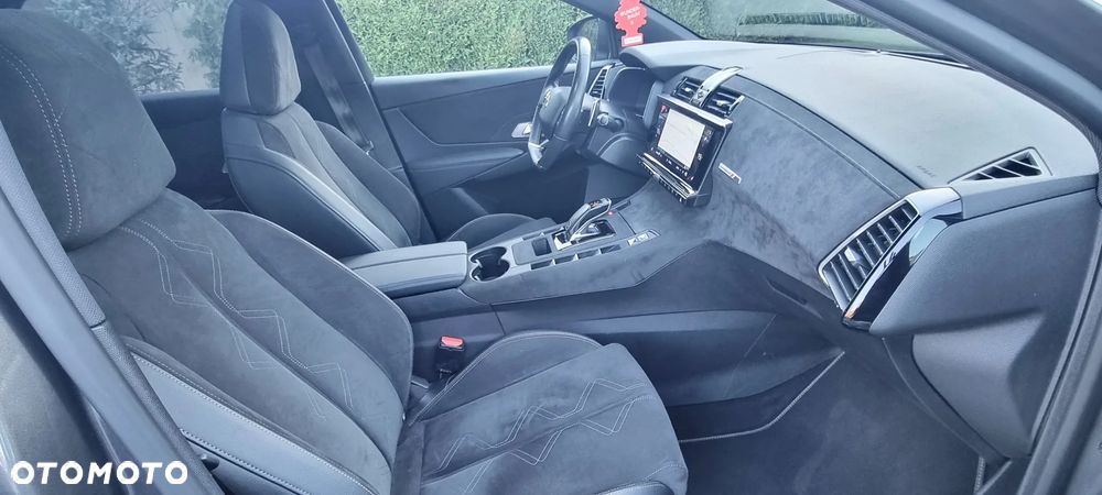 DS Automobiles DS 7 Crossback 1.5 BlueHDi Performance Line + - 30