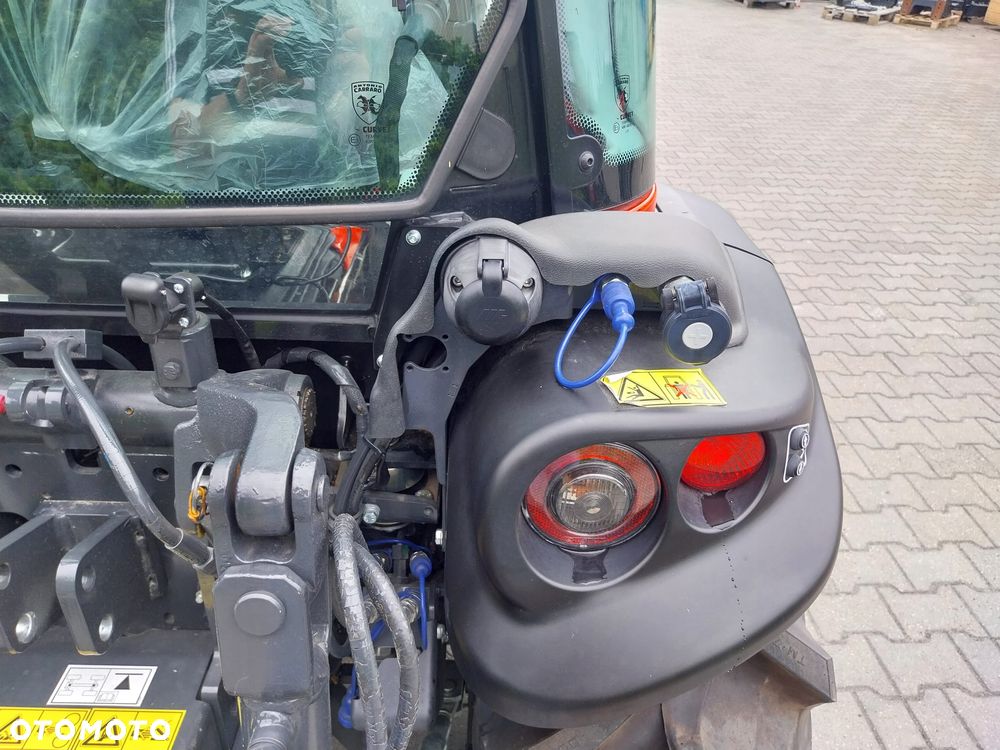 ANTONIO CARRARO TR 8900 TR 8900 silnik KUBOTA Obrotowy Fotel ! Skrzynia bezstopniowa TONY - 10