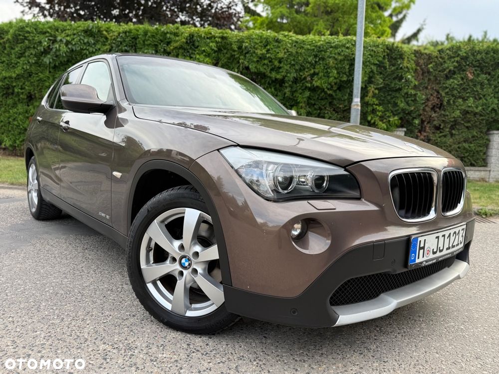 BMW X1 sDrive18i Sport Line - 1
