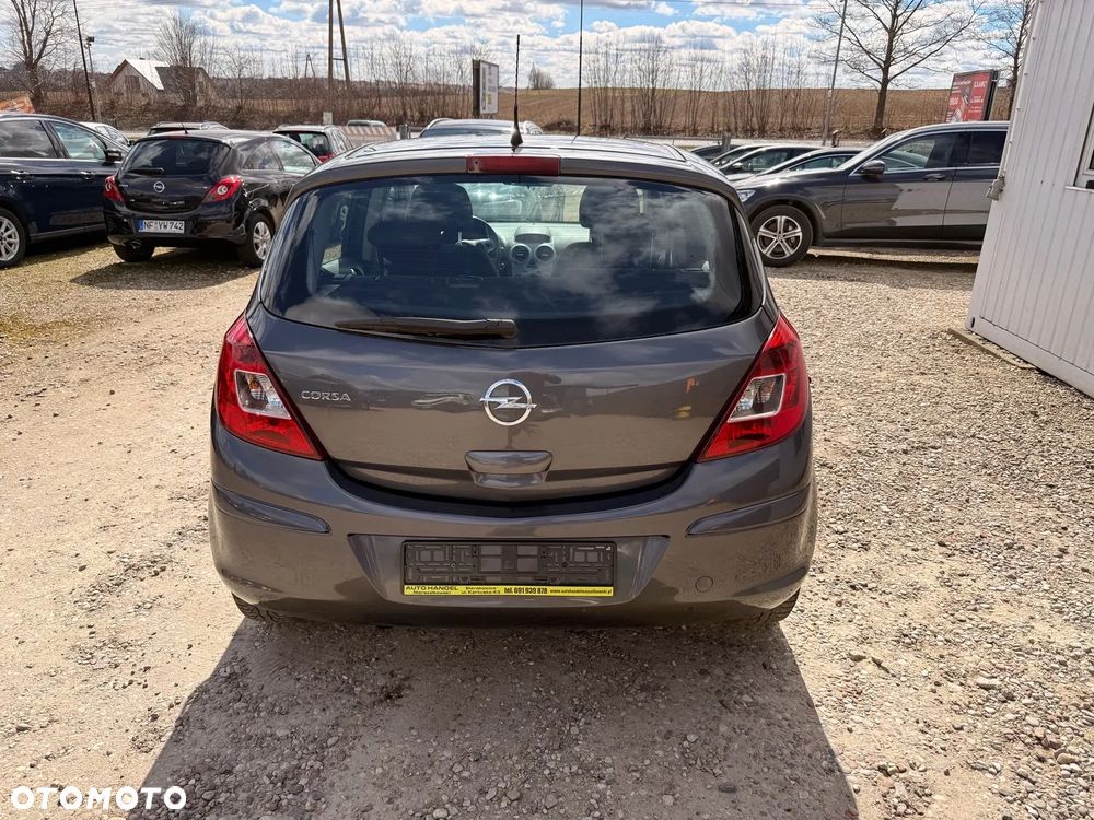 Opel Corsa 1.2 16V Enjoy - 6