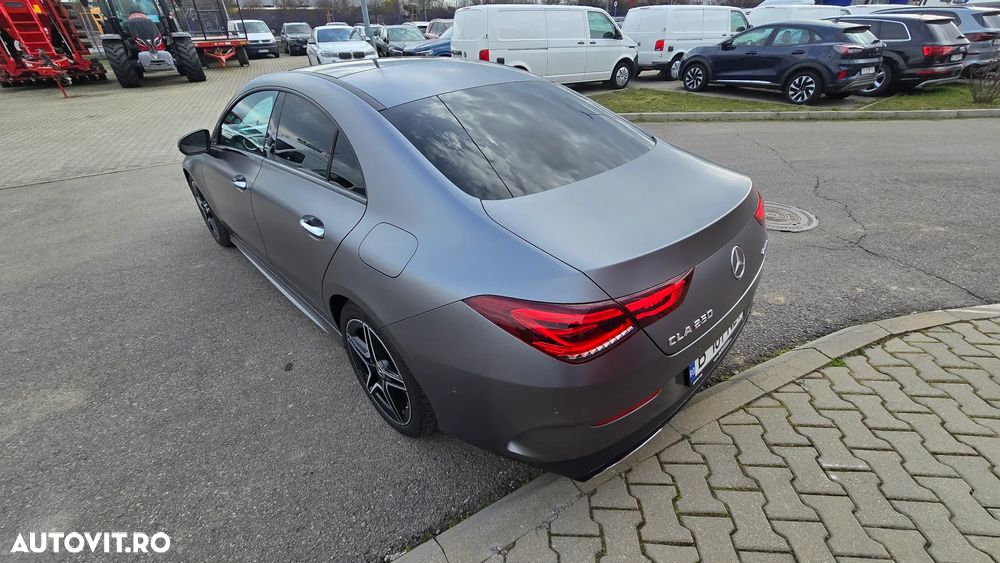 Mercedes-Benz CLA 250 4MATIC Coupe - 5