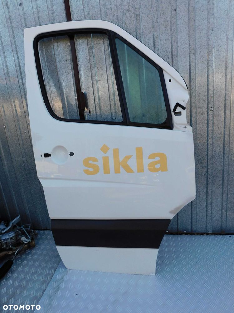 Mercedes Sprinter 906 VW Crafter drzwi prawe pasażera przód BEZ RDZY - 1