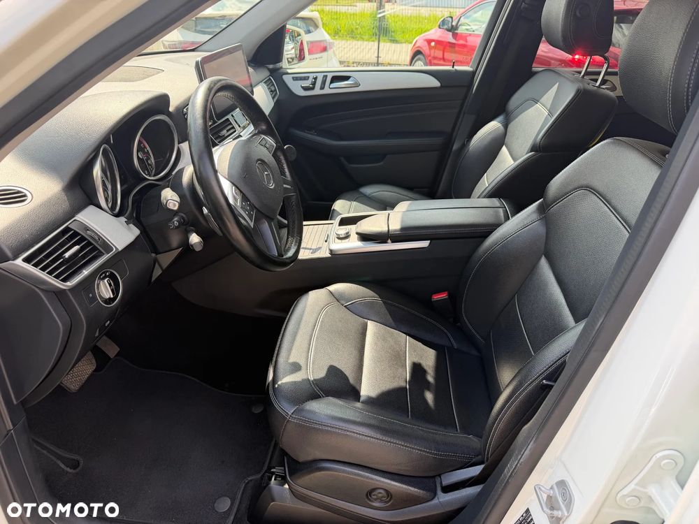 Mercedes-Benz ML 350 BlueTEC 4-Matic - 9