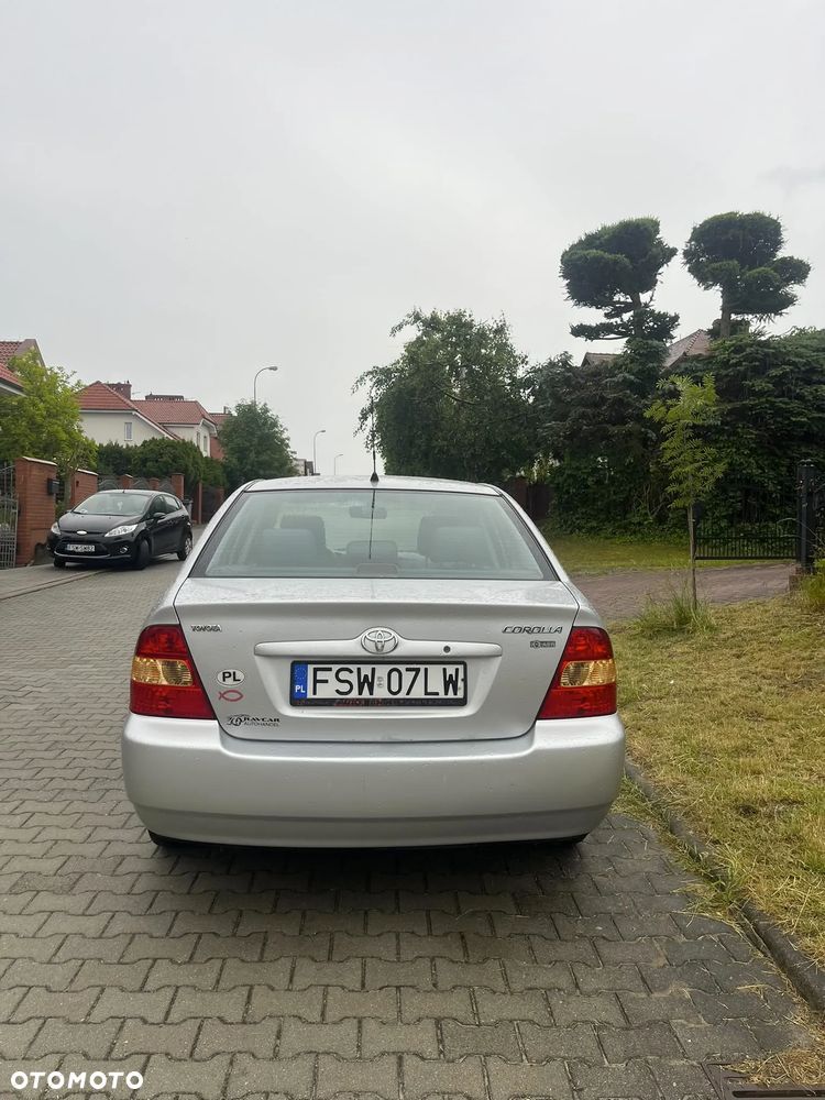 Toyota Corolla 1.4 VVT-i Base - 2