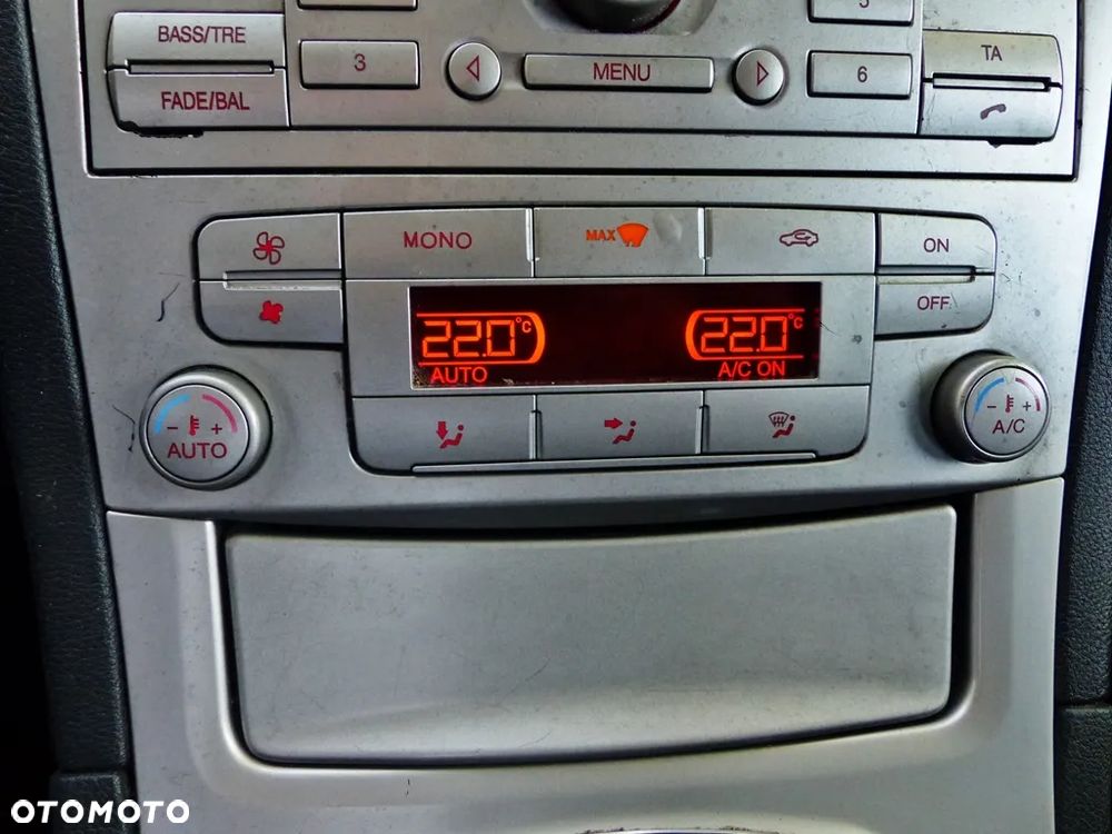 Ford S-Max 2.0 Viva Titanium - 37