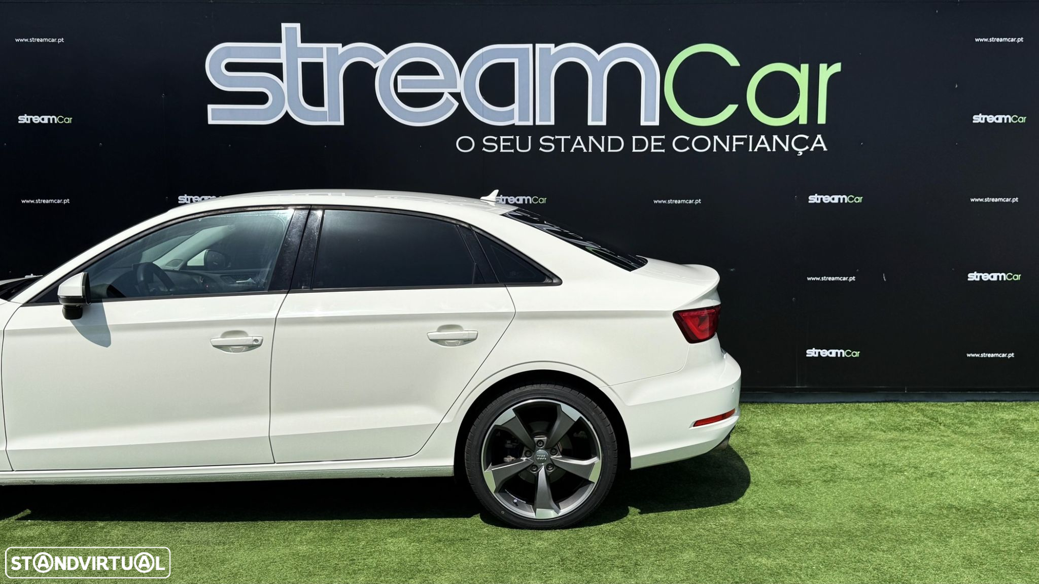 Audi A3 Limousine 2.0 TDI Advance S tronic - 4