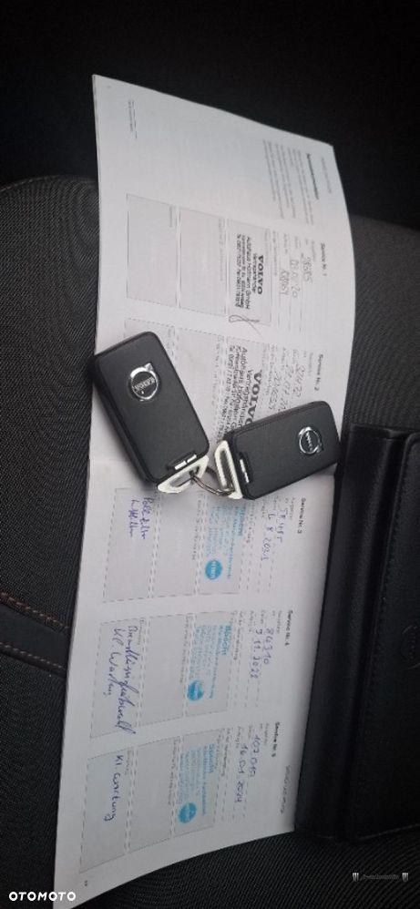 Volvo V40 Cross Country - 8