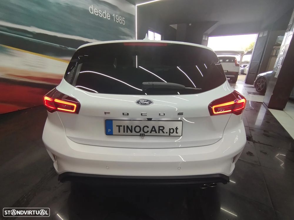Ford Focus 1.0 EcoBoost MHEV ST-Line - 6