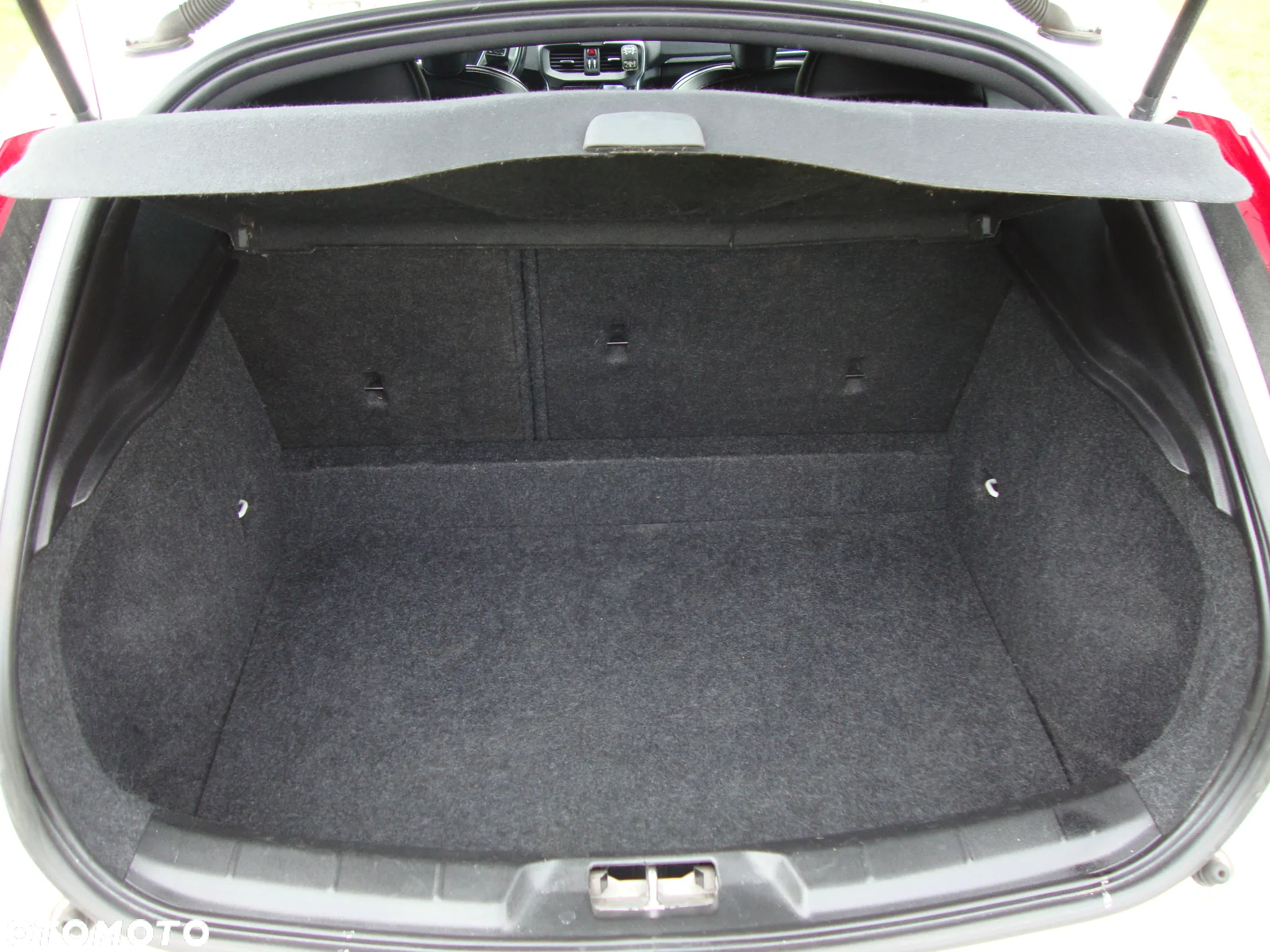 Volvo V40 - 37