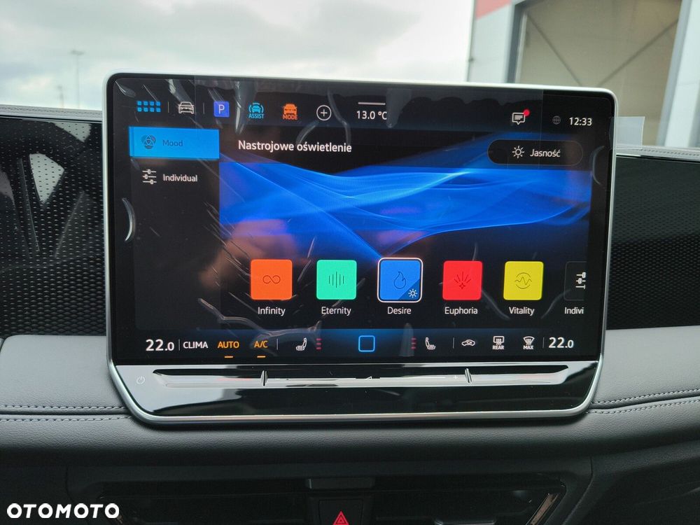 Volkswagen Tiguan 1.5 eTSI Life Plus DSG - 22