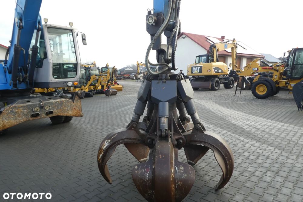 Fuchs MHL 320 Z NIEMIEC PRZEŁADUNKOWY - 17