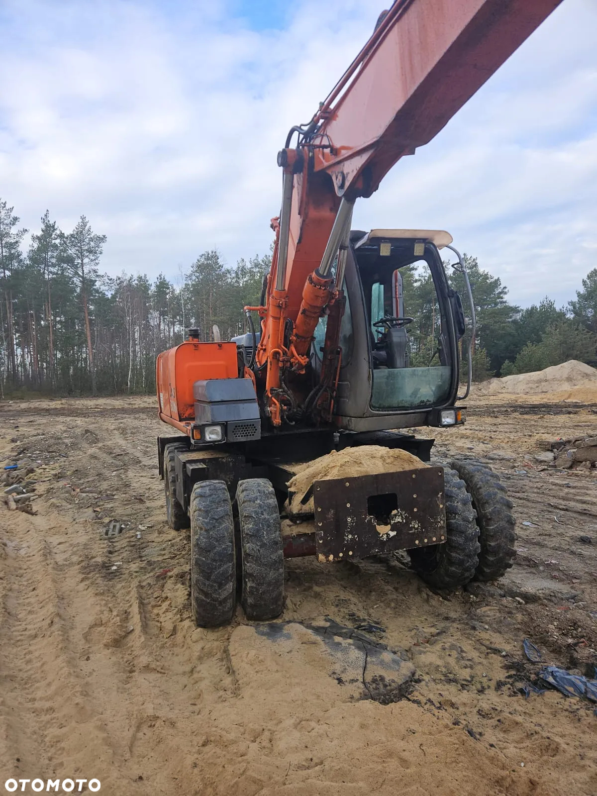 Hitachi ZX 130W - 4