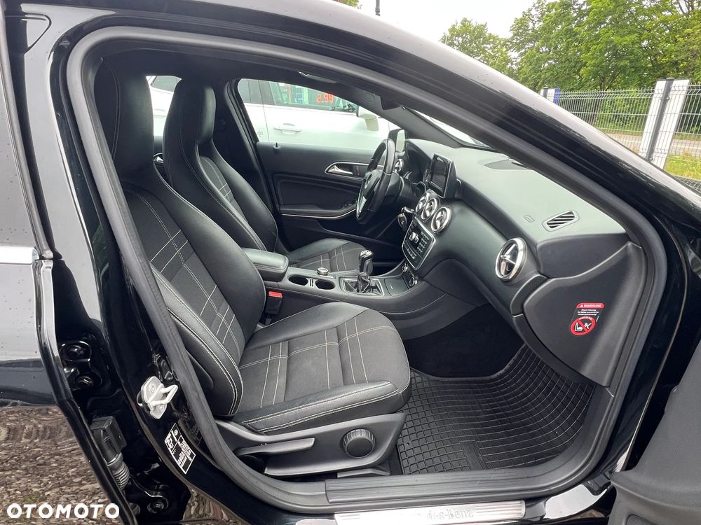 Mercedes-Benz Klasa A 200 (BlueEFFICIENCY) Urban - 22