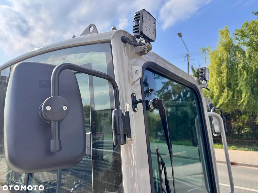 Zoomlion ZE20G Silnik KUBOTA 3 łyżki szybkozłącze hydrauliczne złącza pod młot wiertnicę osprzęt FABRYCZNIE NOWA Premium - 9