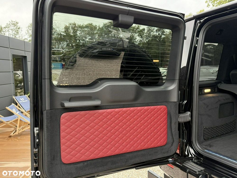 Mercedes-Benz Klasa G AMG 63 4x4 - 22
