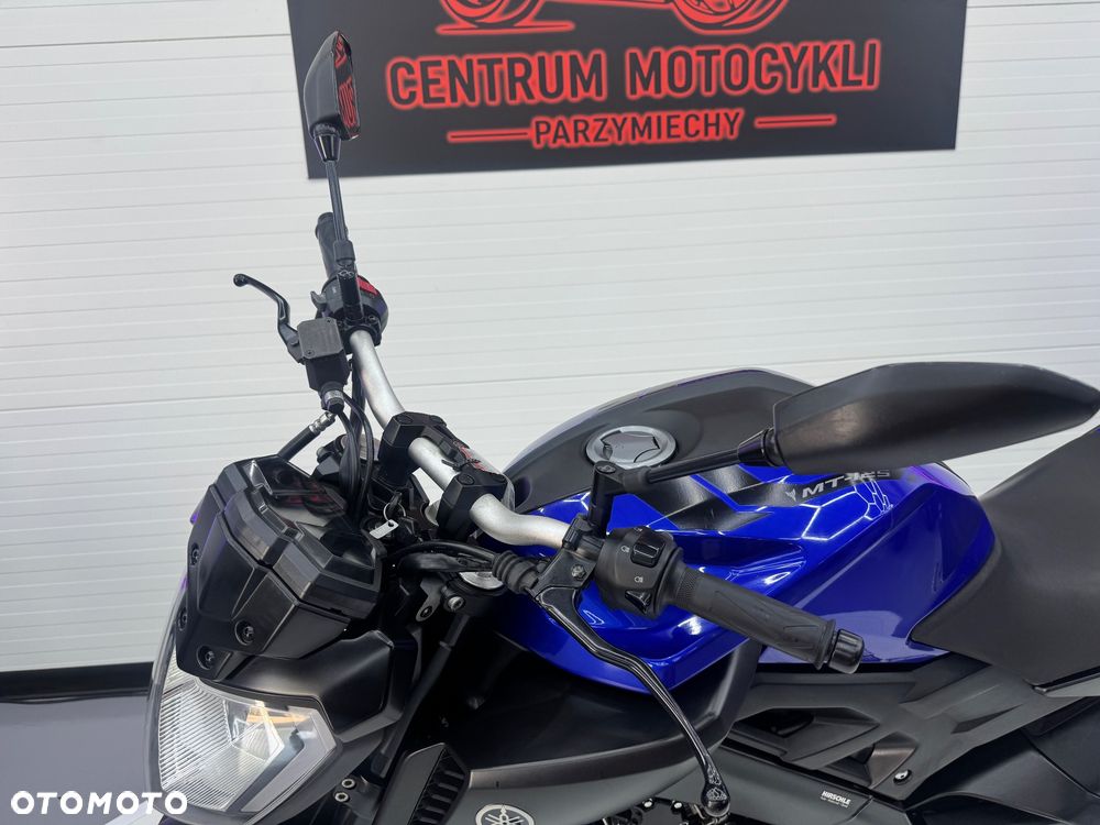 Yamaha MT - 16