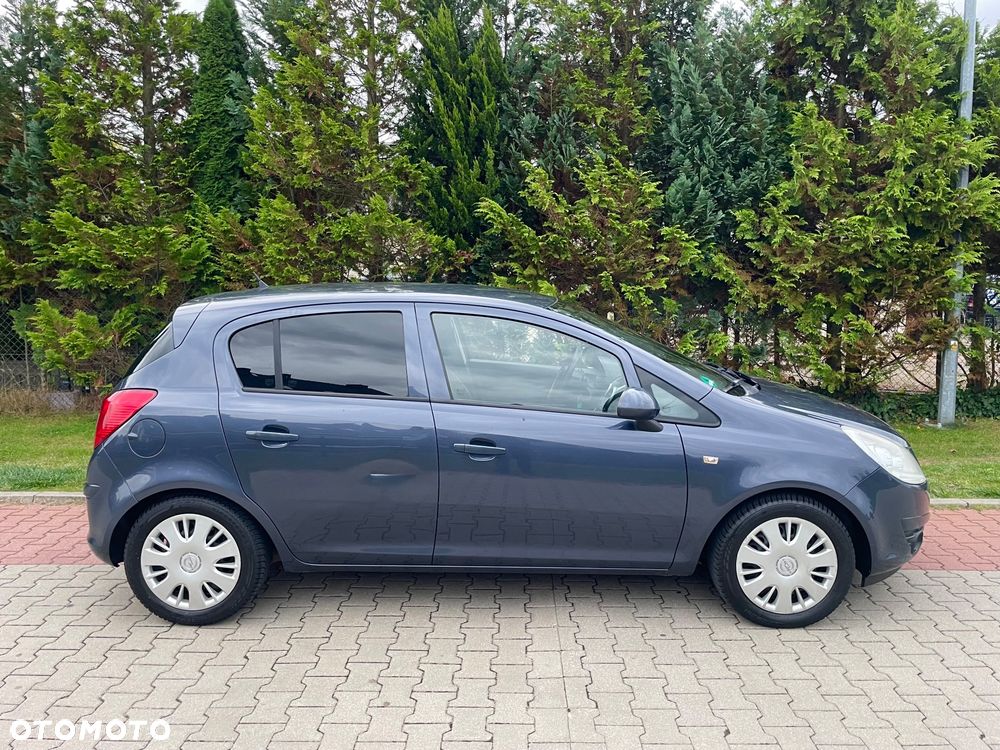Opel Corsa - 2