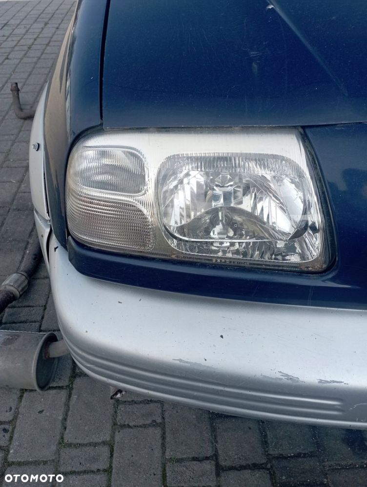SUZUKI GRAND VITARA I LAMPA PRAWA PRZÓD PRZEDNIA EU - 1
