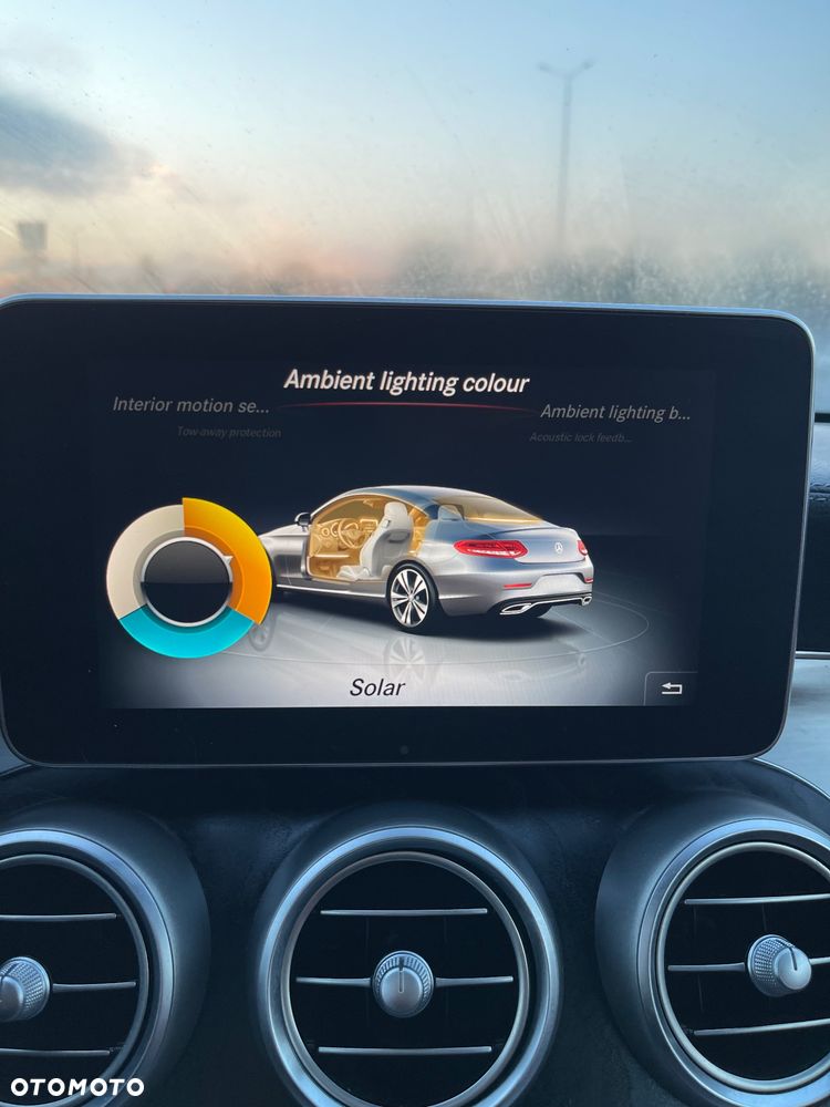 Mercedes-Benz Klasa C 250 7G-TRONIC - 5