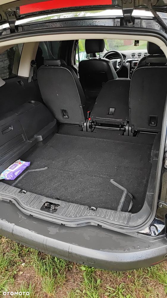 Ford S-Max - 7