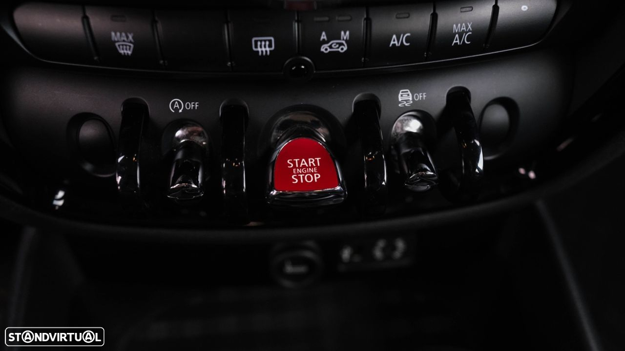 MINI Clubman One D Auto - 17