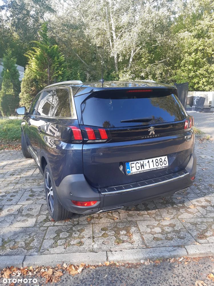 Peugeot 5008 - 3