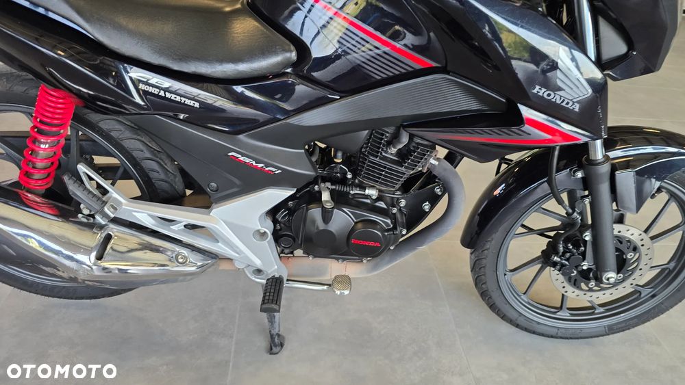 Honda CBF - 27