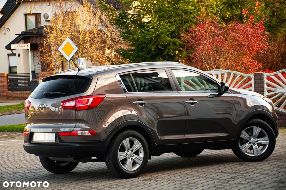Kia Sportage 1.6 GDI 2WD Dream-Team Edition - 32