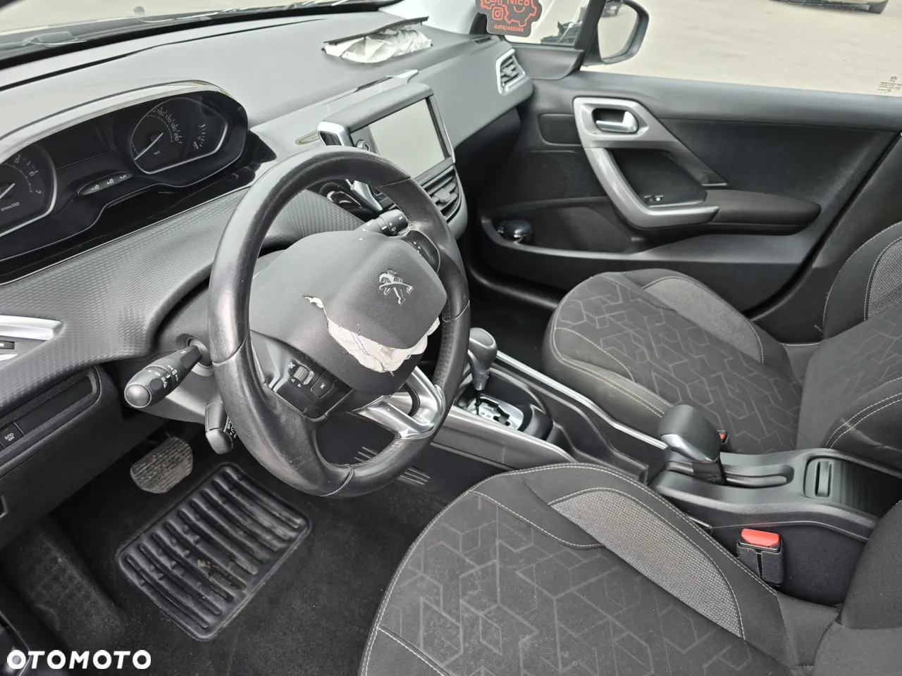Peugeot 2008 PureTech 110 Stop&Start EAT6 Active - 17