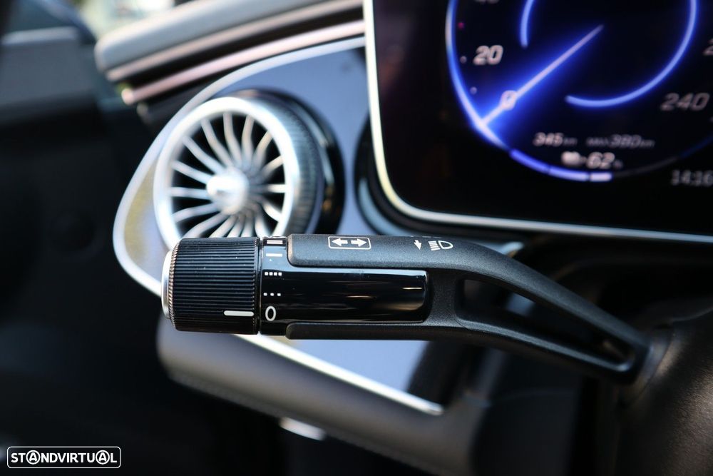 Mercedes-Benz EQE 300 Edition Electric Art - 51