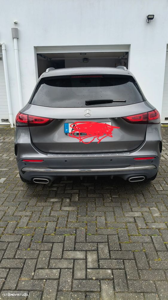 Mercedes-Benz GLA 180 d AMG Line - 4