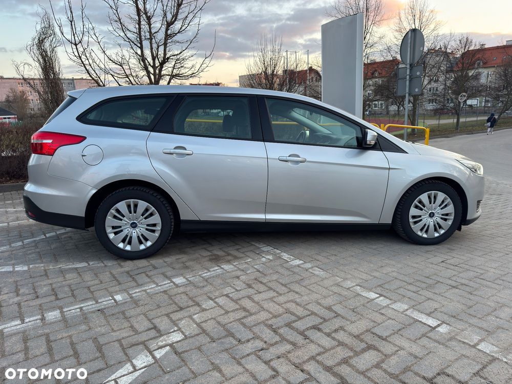 Ford Focus 1.5 EcoBlue Active - 6