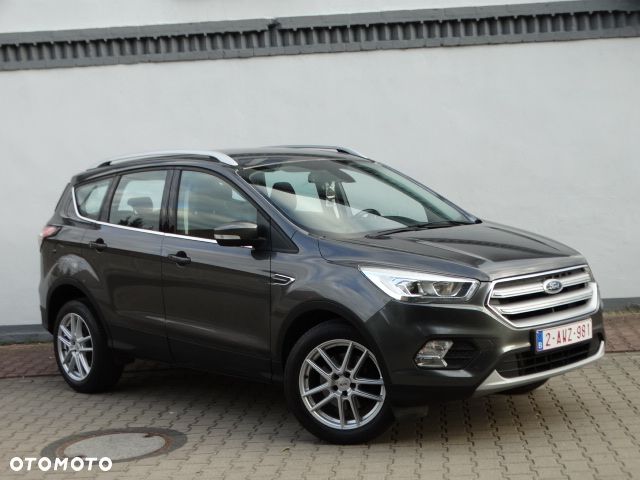 Ford Kuga - 12