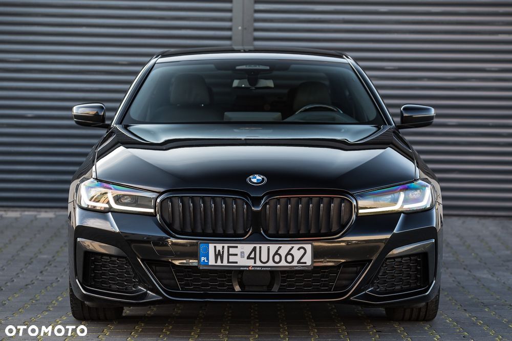 BMW Seria 5 530i xDrive Sport Line sport - 4