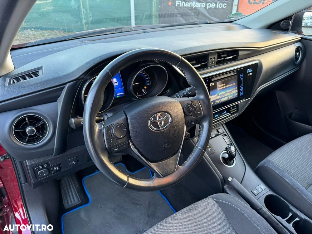 Toyota Auris - 38