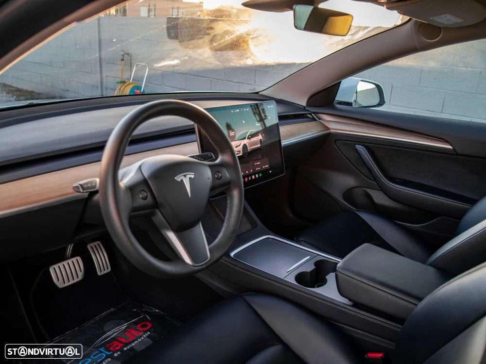 Tesla Model 3 Performance Dual Motor AWD - 19
