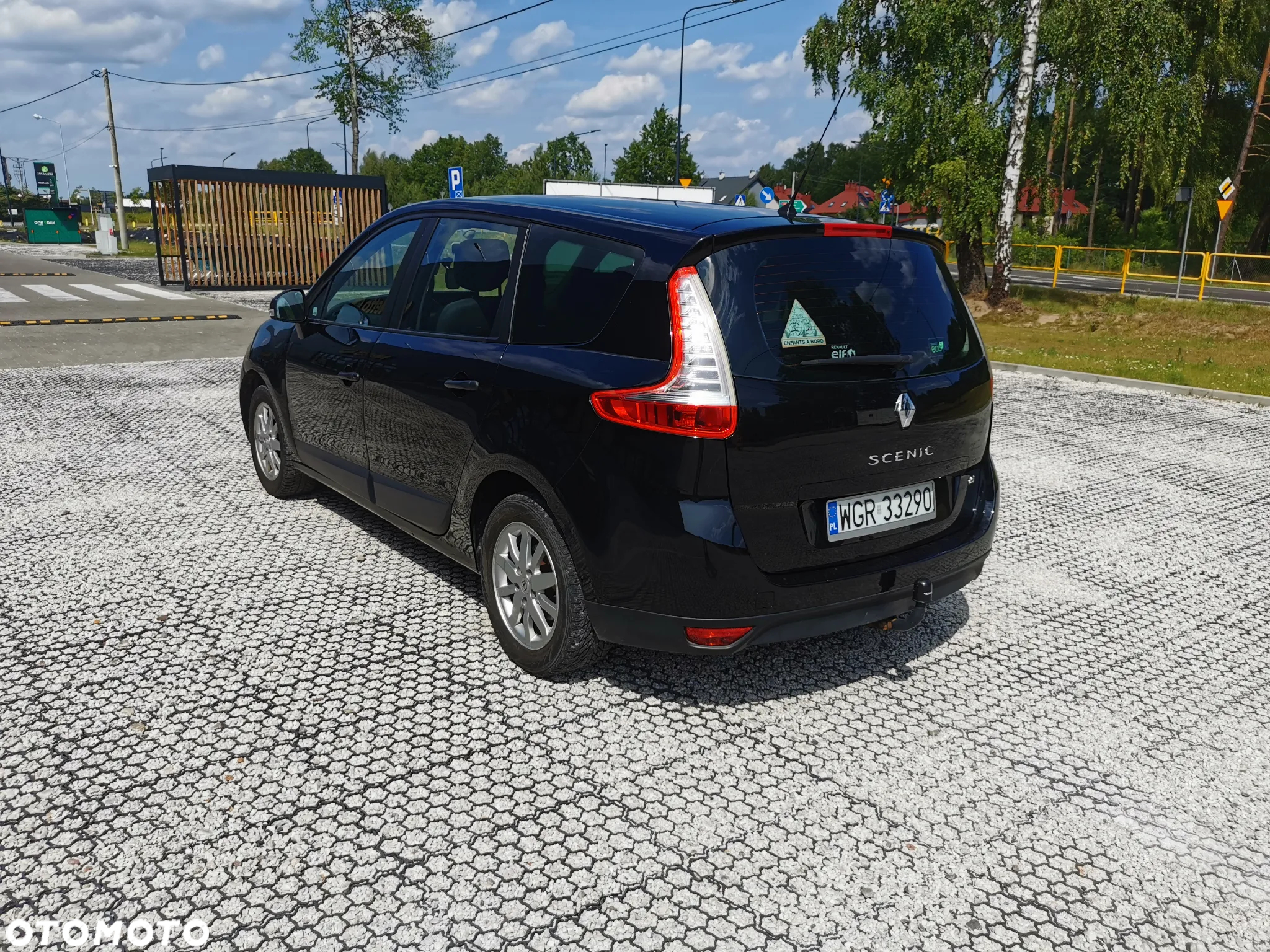 Renault Grand Scenic - 18