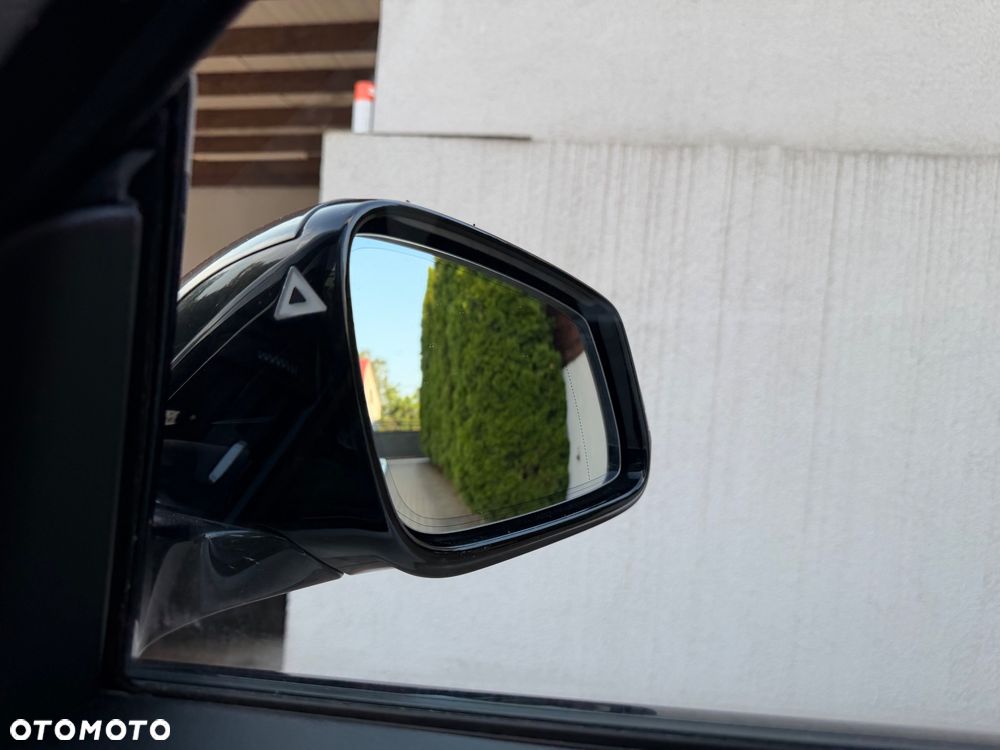 BMW 3GT 320d Sport-Aut Sport Line - 29