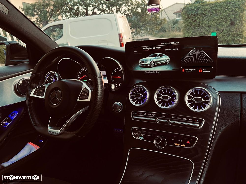 Mercedes-Benz C 220 d 9G-TRONIC Night Edition - 23