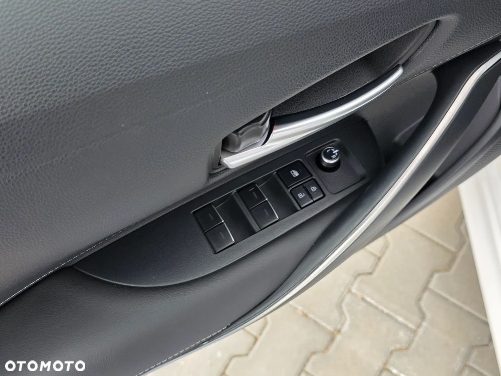 Toyota Corolla 1.8 Hybrid Comfort - 13