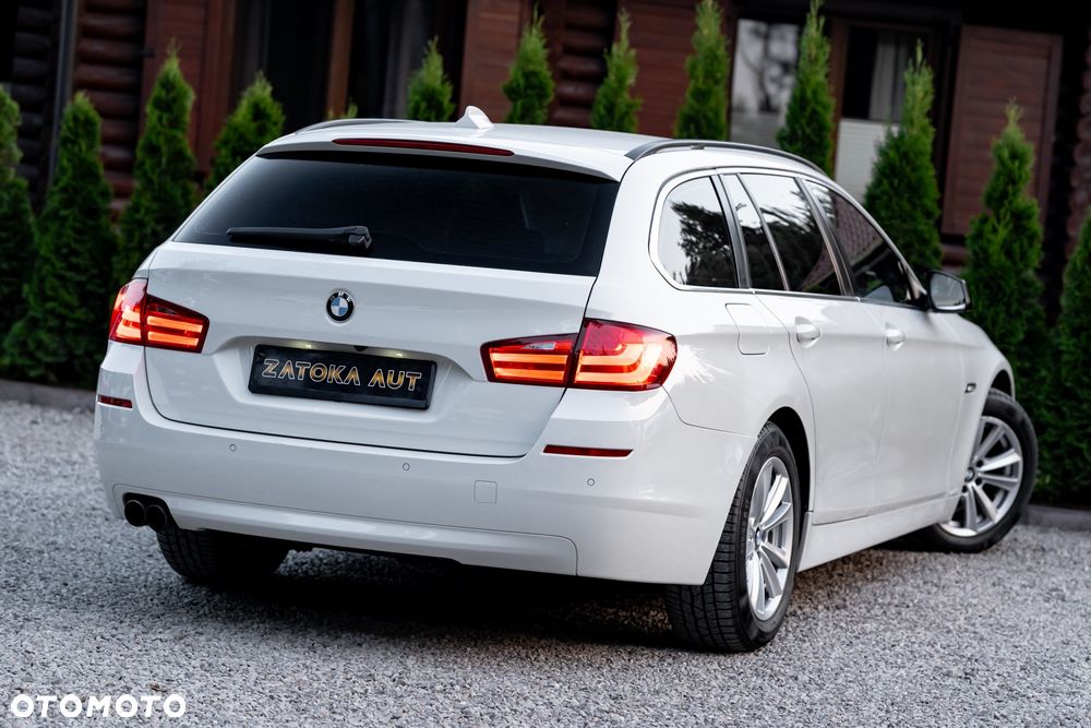 BMW Seria 5 520d Sport-Aut - 13