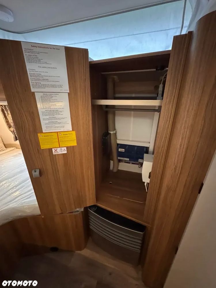 Hymer-Eriba Touring 542 - 24